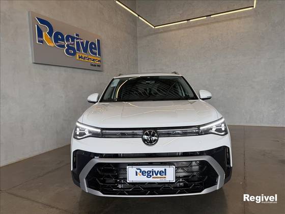 VOLKSWAGEN TAOS 1.4 250 TSI TOTAL FLEX HIGHLINE AUTOMÁTICO